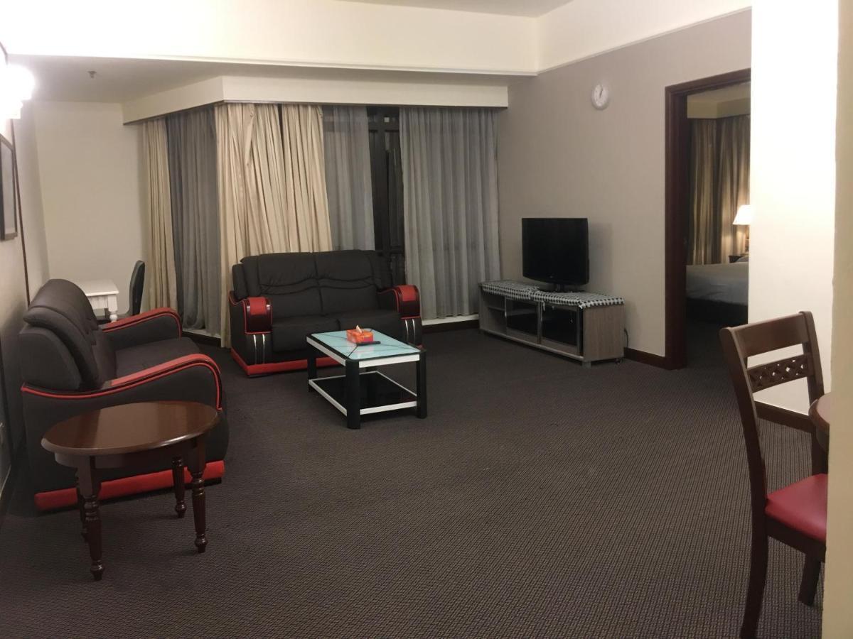 Sabah Suites At Times Square Kl Kuala Lumpur Exterior photo